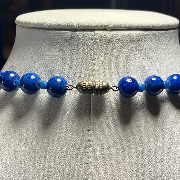 Vintage Czech Blue Peking Lapis Glass Bead Necklace Graduated - Picture 6 of 8